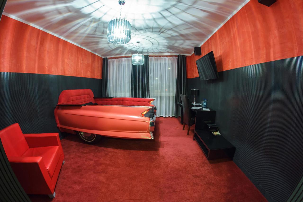Garagehotel Wloclawek Ngoại thất bức ảnh