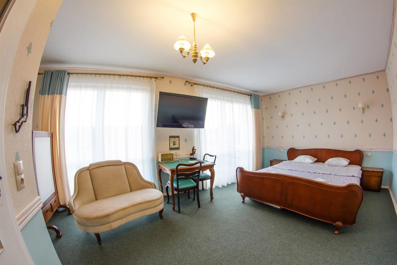 Garagehotel Wloclawek Ngoại thất bức ảnh